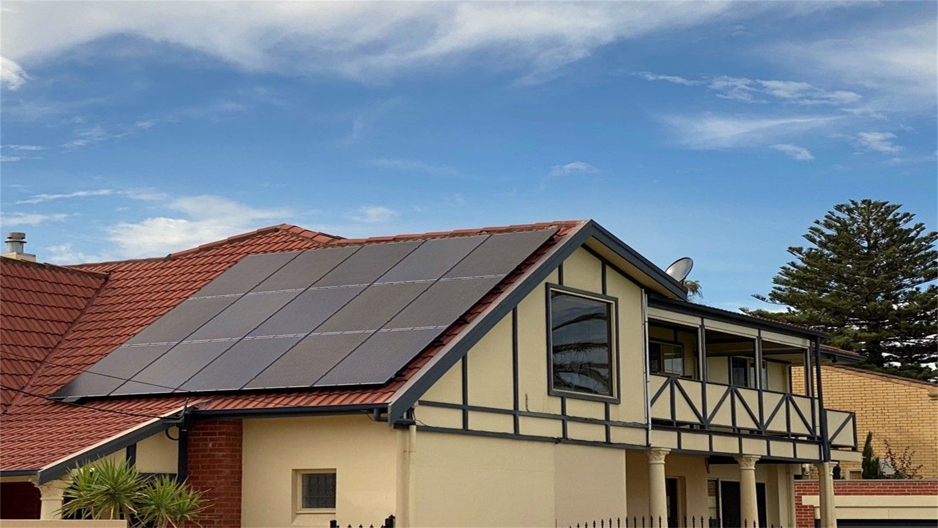 Adelaide, Australia - 9.9KW Household Distributed Rooftop Power Generation Project